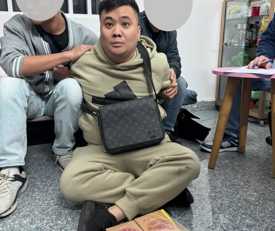 Công an quận Ngô Quyền bắt giữ đối tượng tàng trữ 02 bánh Heroin